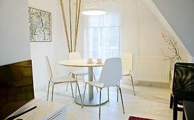 Willa Gusia, Apartamenty